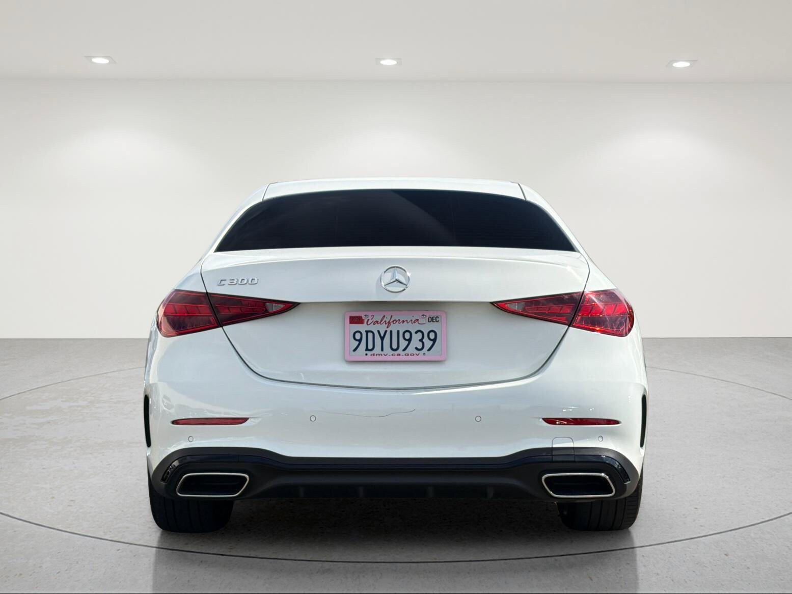 Used 2023 Mercedes-Benz C 300 Sedan image 3