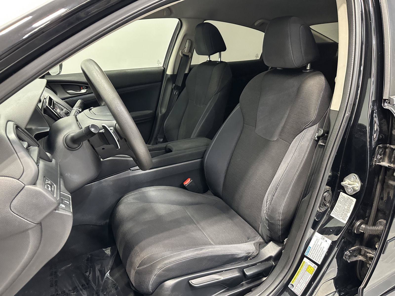 Used 2019 Honda Insight LX image 11