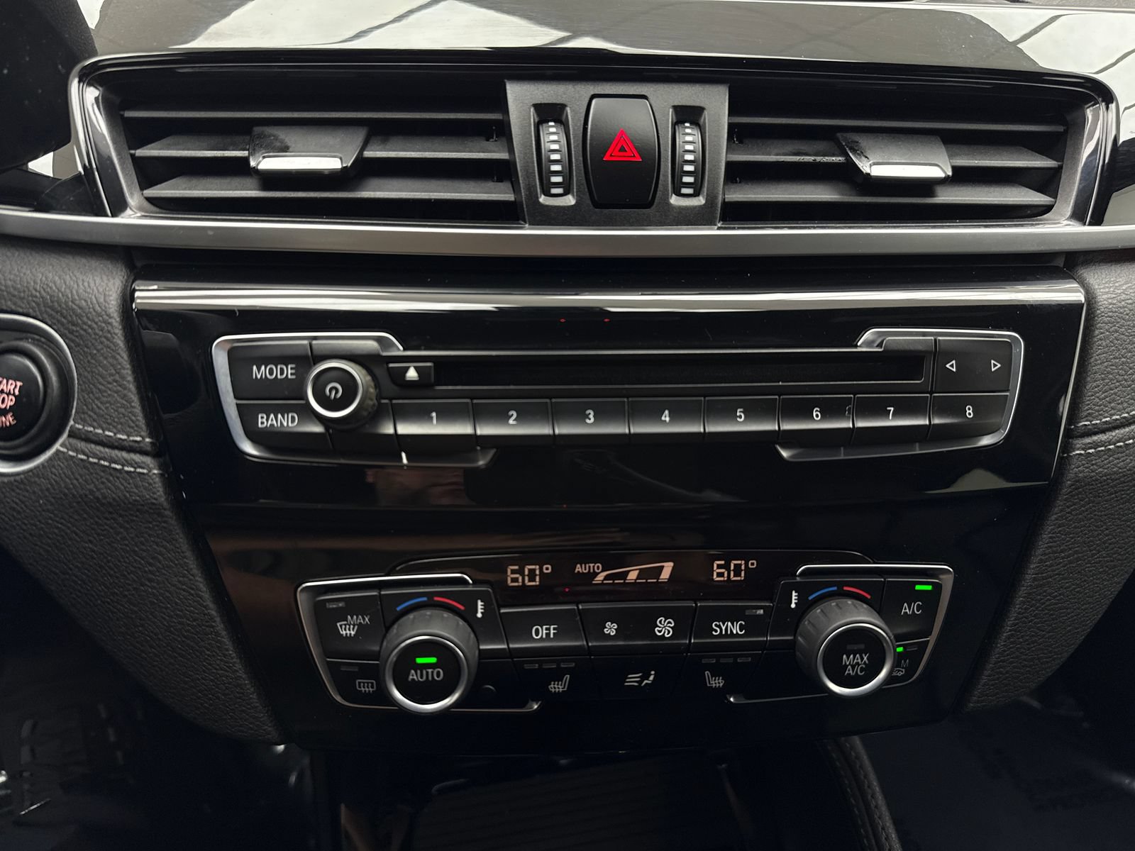 Used 2018 BMW X2 sDrive28i w/ Convenience Package FWD image 29