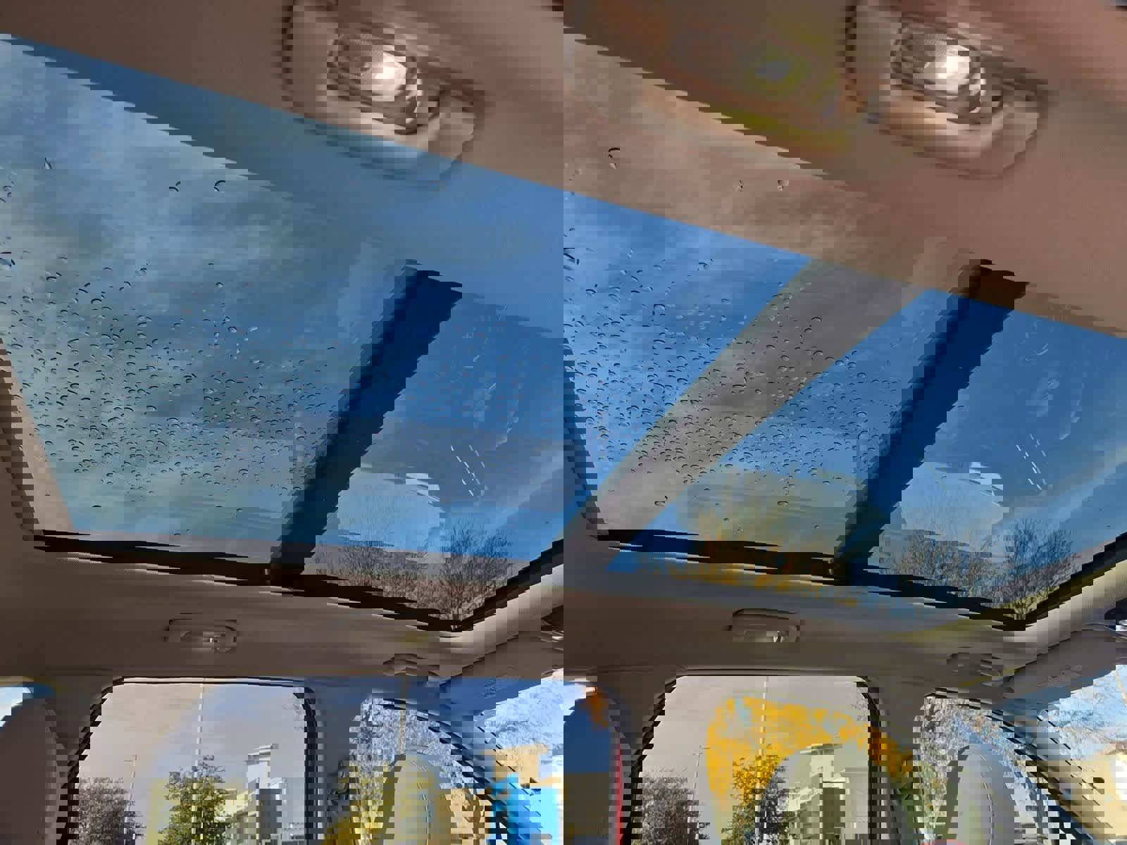 Certified 2022 Kia Sorento EX w/ Panoramic Sunroof Package image 21