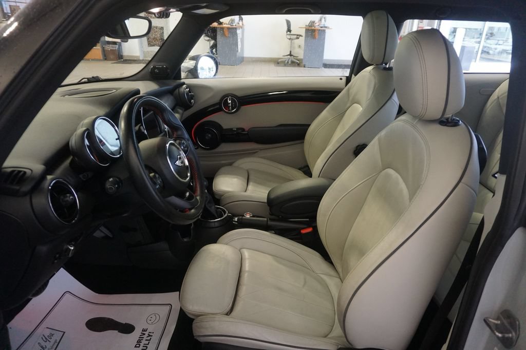 Used 2017 MINI Cooper S FWD image 16
