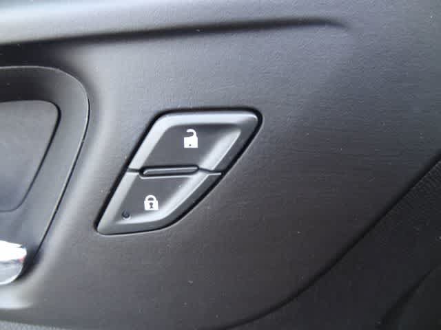 Used 2023 Chevrolet Malibu LT FWD image 14