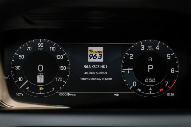 New 2026 Land Rover Discovery Sport Landmark AWD/4WD image 22
