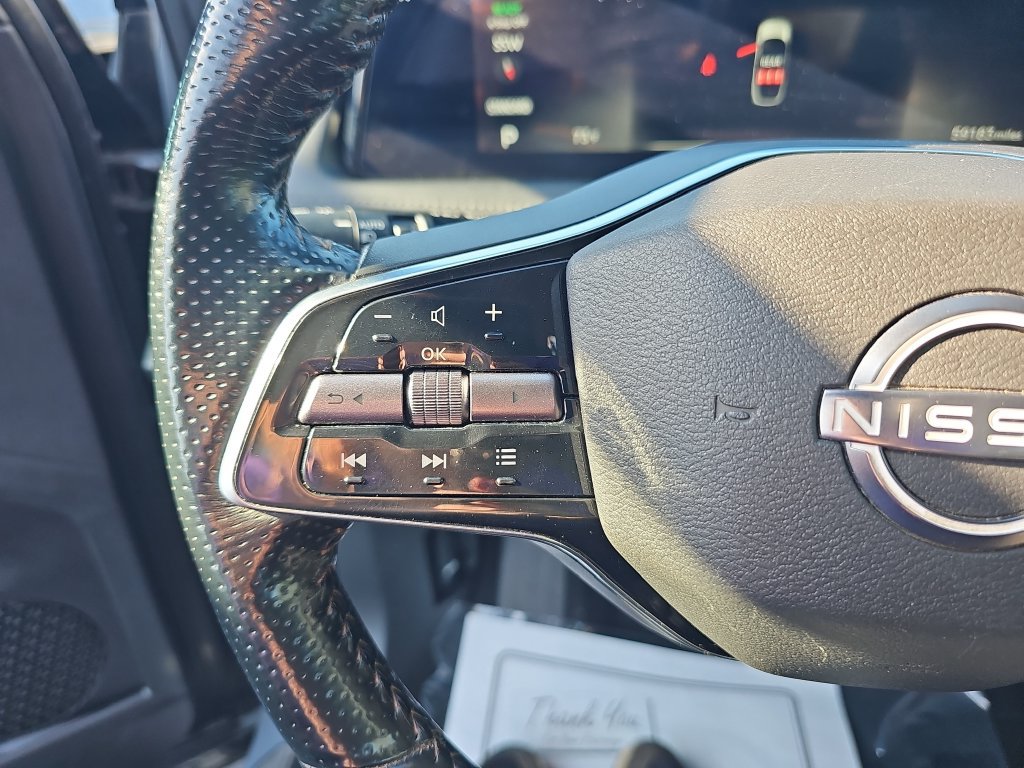 Used 2024 Nissan Ariya AWD image 17