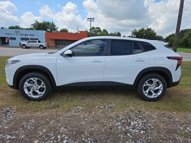 New 2026 Chevrolet Trax LS w/ LS Convenience Package FWD image 41