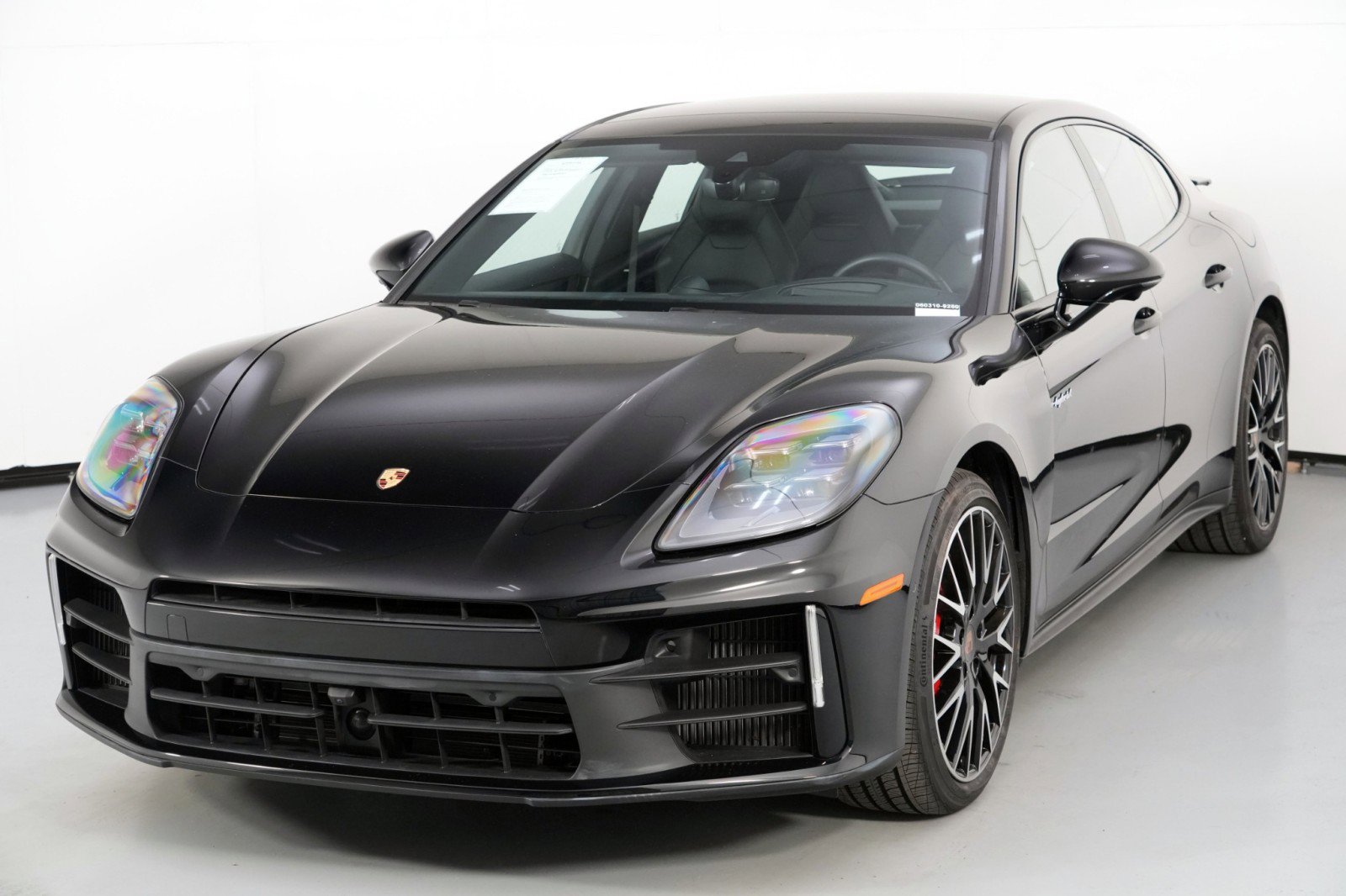 Used 2025 Porsche Panamera 4S w/ Premium Package image 55