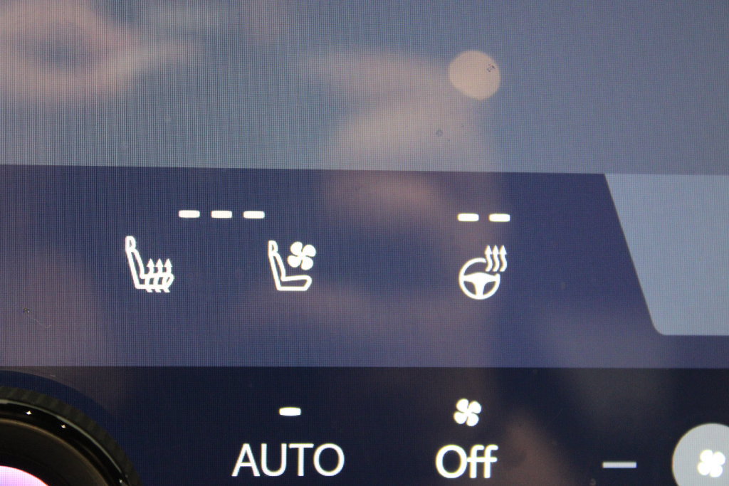 Used 2025 Lexus RX 350 Premium w/ Accessory Package (Z1) FWD image 49