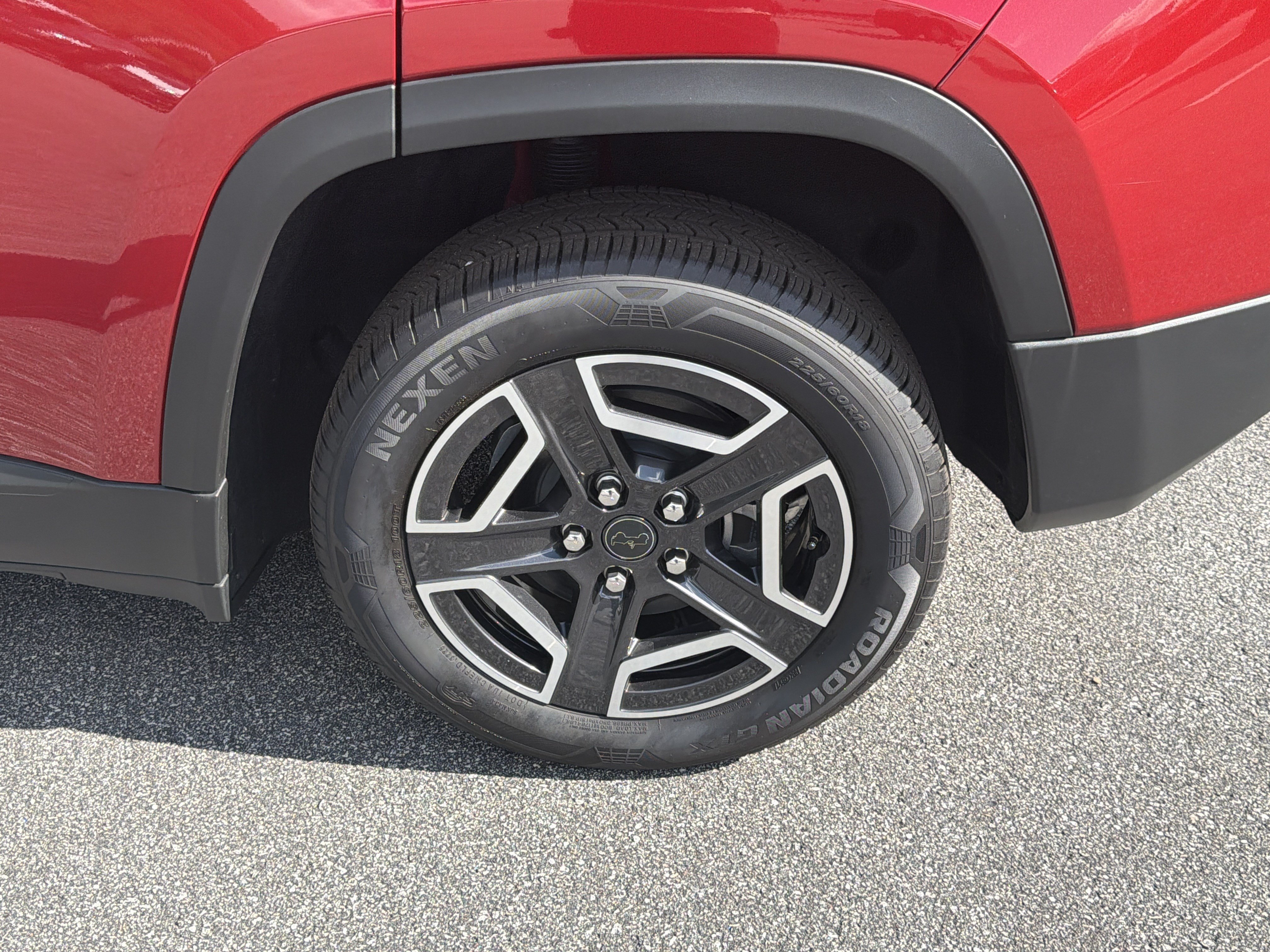New 2026 Jeep Cherokee Laredo AWD/4WD image 23
