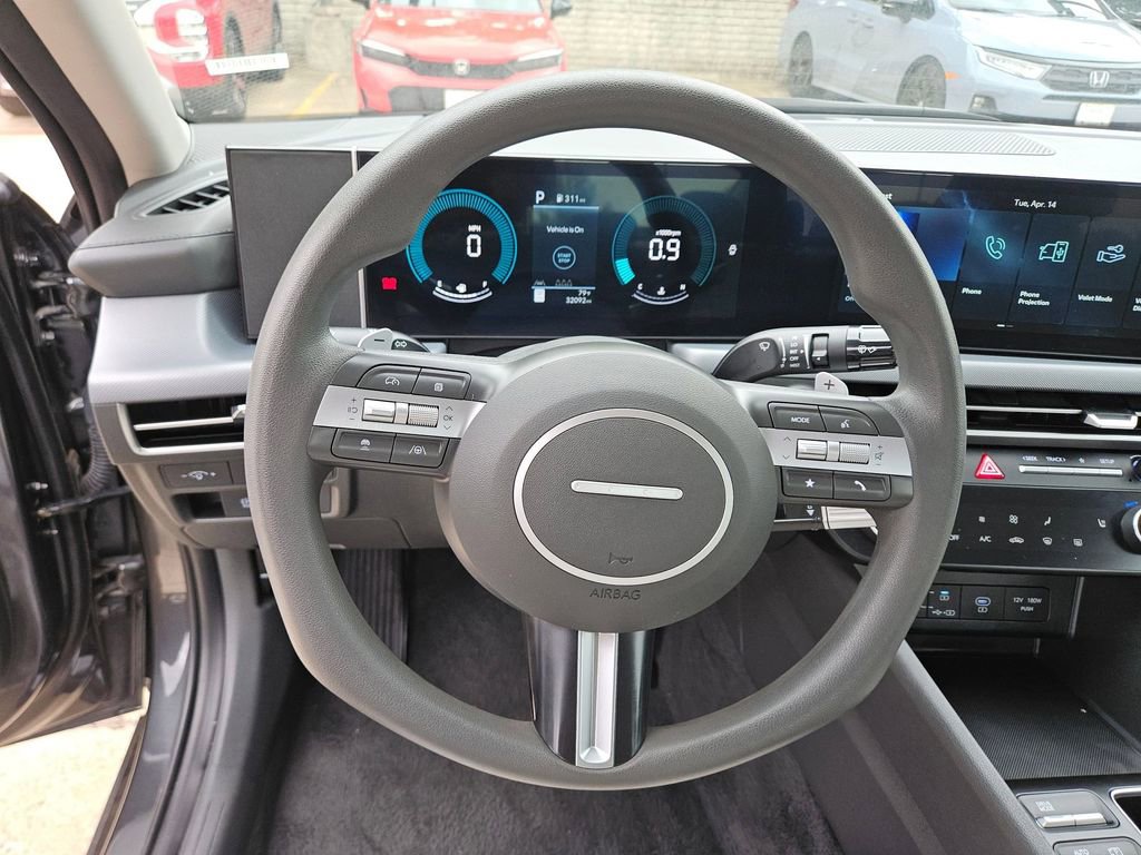 Used 2025 Hyundai Sonata SEL image 18