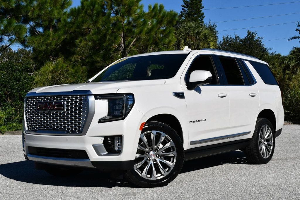 Used 2021 GMC Yukon Denali w/ Denali Premium Package RWD image 27