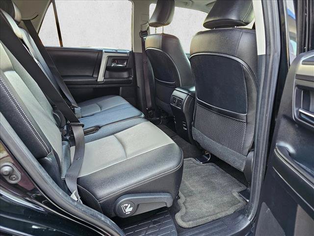 Used 2015 Toyota 4Runner SR5 Premium RWD image 15