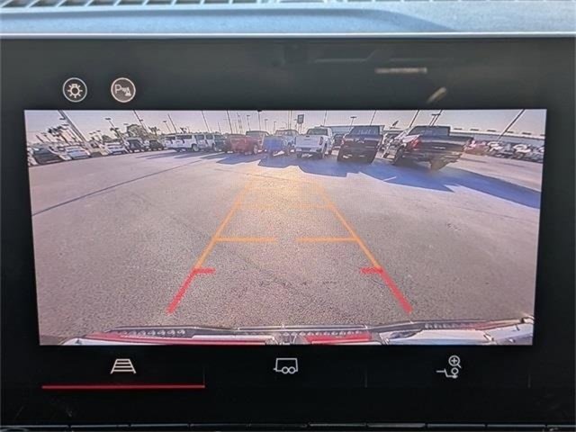 Used 2023 GMC Canyon AT4 w/ AT4 Premium Package image 24