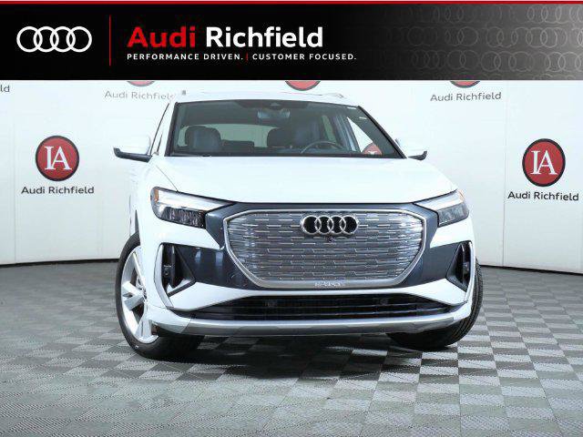 Used 2023 Audi Q4 e-tron Premium Plus w/ Premium Plus AWD/4WD image 3