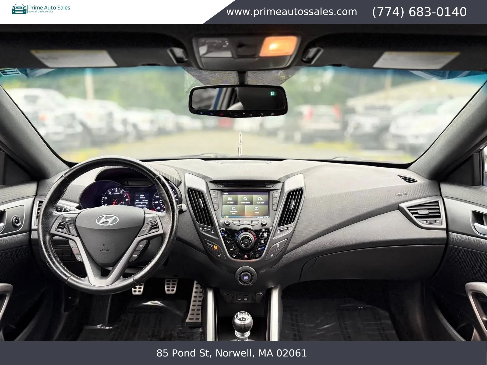 Used 2016 Hyundai Veloster Turbo FWD image 18