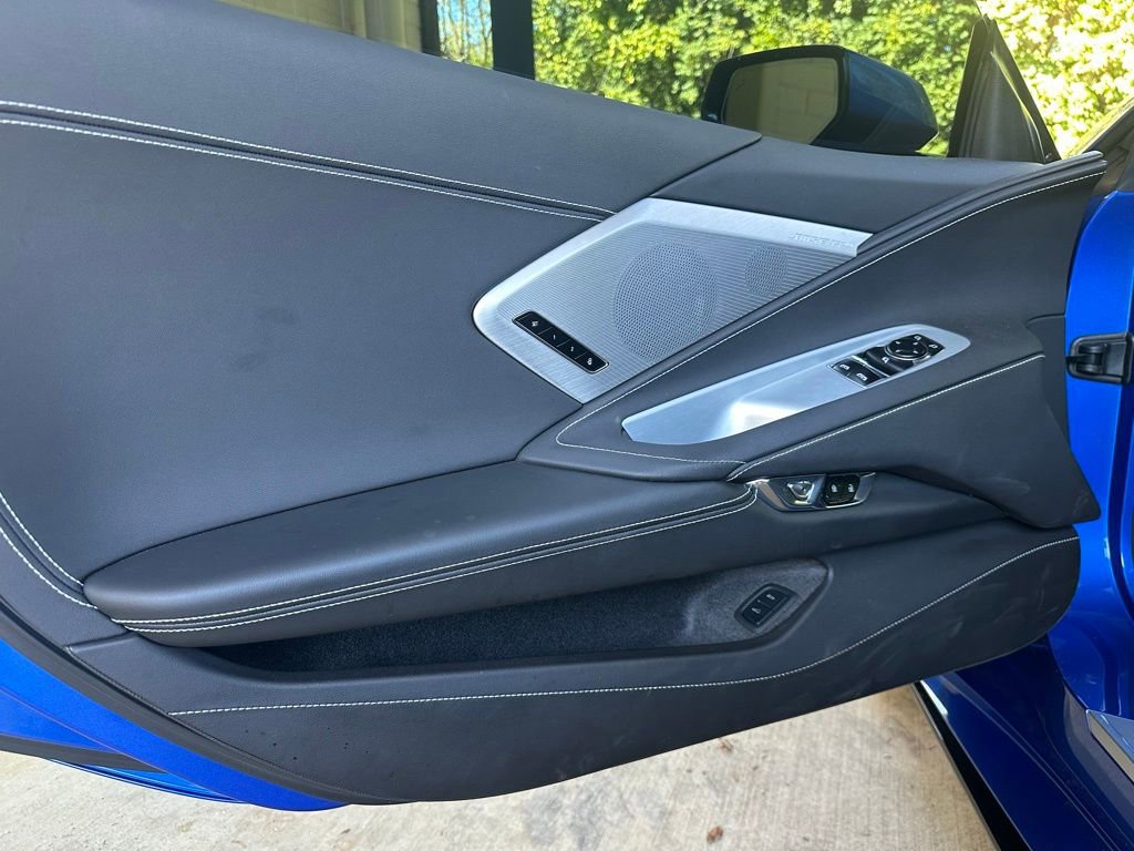 Used 2020 Chevrolet Corvette Stingray Preferred Cpe w/ 2LT Preferred Equipment Group image 8