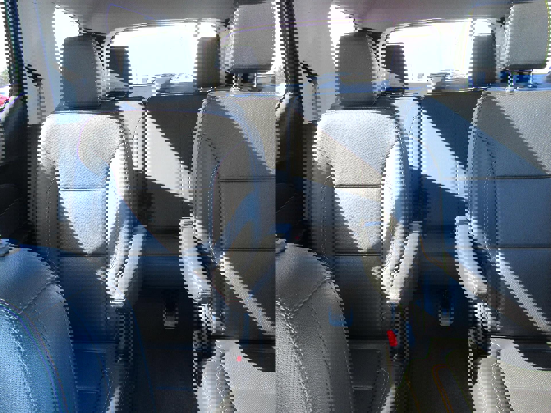 Used 2020 Chevrolet Traverse Premier w/ Redline Edition image 11