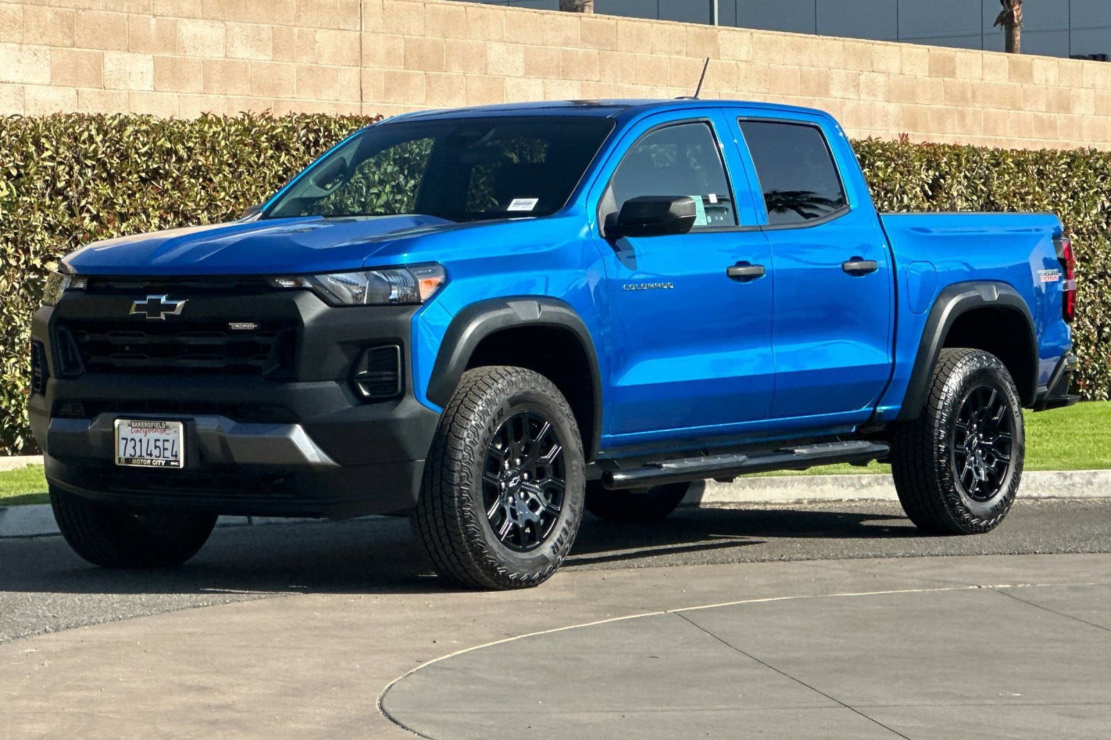 Used 2023 Chevrolet Colorado Trail Boss w/ Advanced Trailering Package AWD/4WD image 8