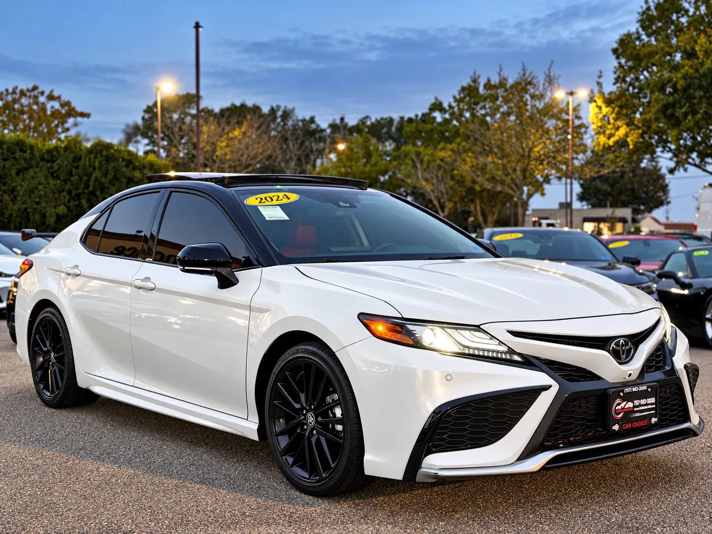 Used 2024 Toyota Camry XSE w/ Navigation Package FWD image 6