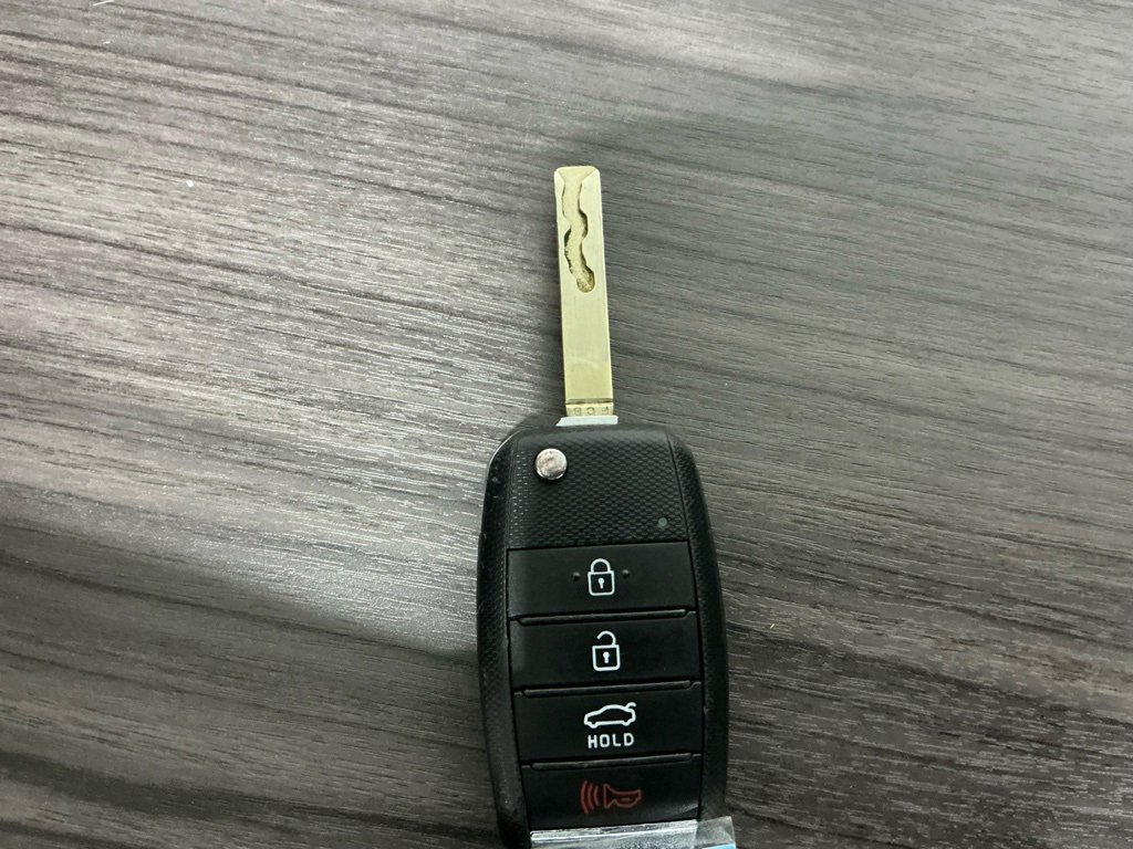 Used 2021 Kia Rio S image 33