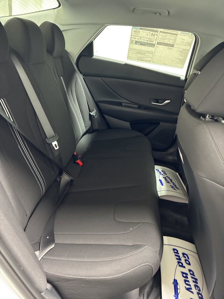 New 2026 Hyundai Elantra Blue image 23