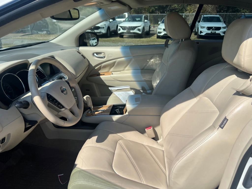 Used 2014 Nissan Murano CrossCabriolet w/ Navigation Package image 10