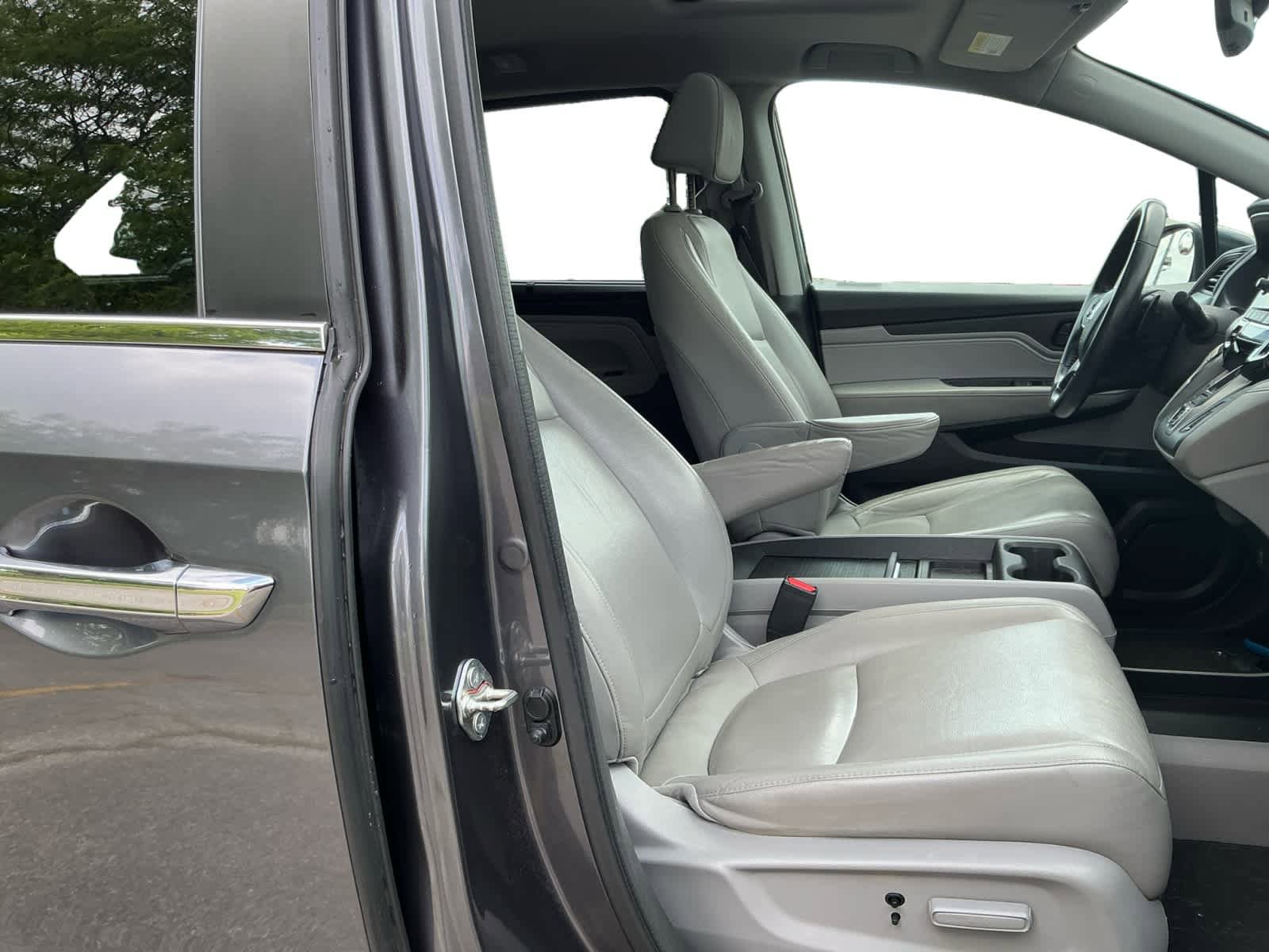 Used 2018 Honda Odyssey EX-L image 14