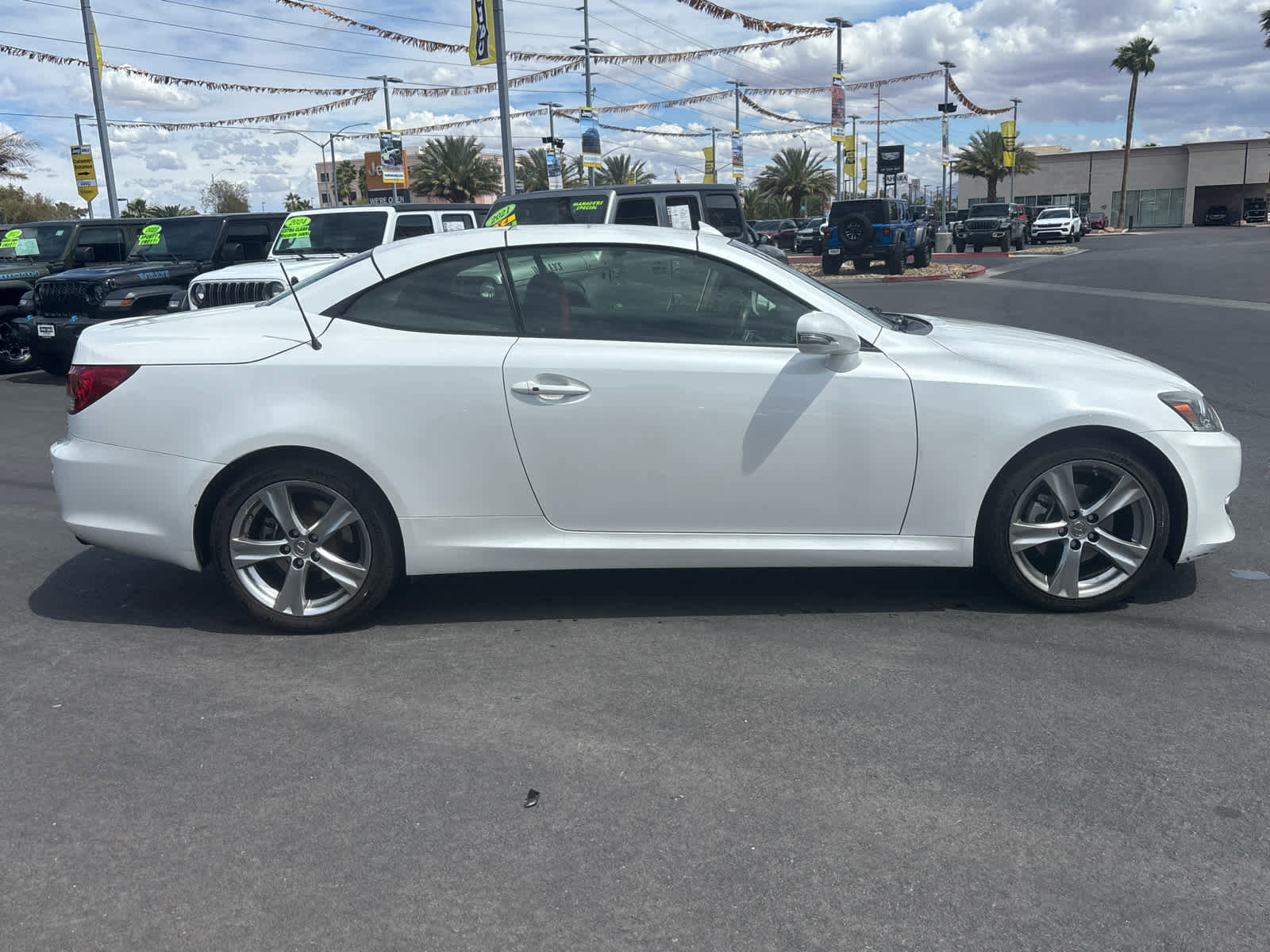 Used 2015 Lexus IS 250C w/ Navigation System Package image 4