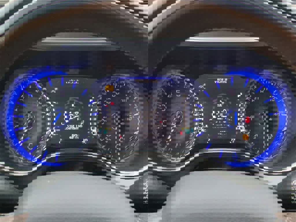 Used 2017 Chrysler Pacifica Limited image 33