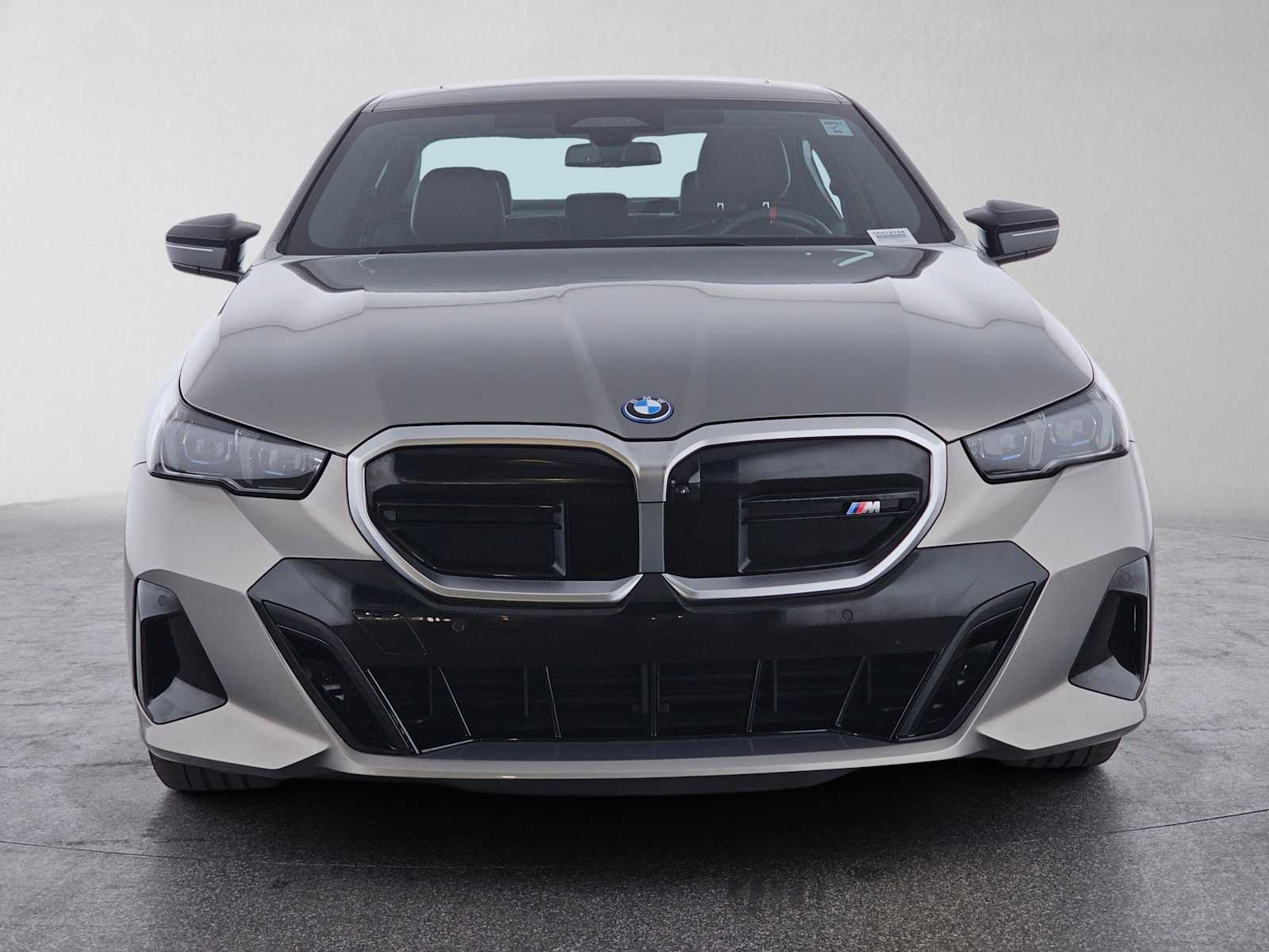 Used 2024 BMW i5 M60 w/ Premium Package AWD/4WD image 8