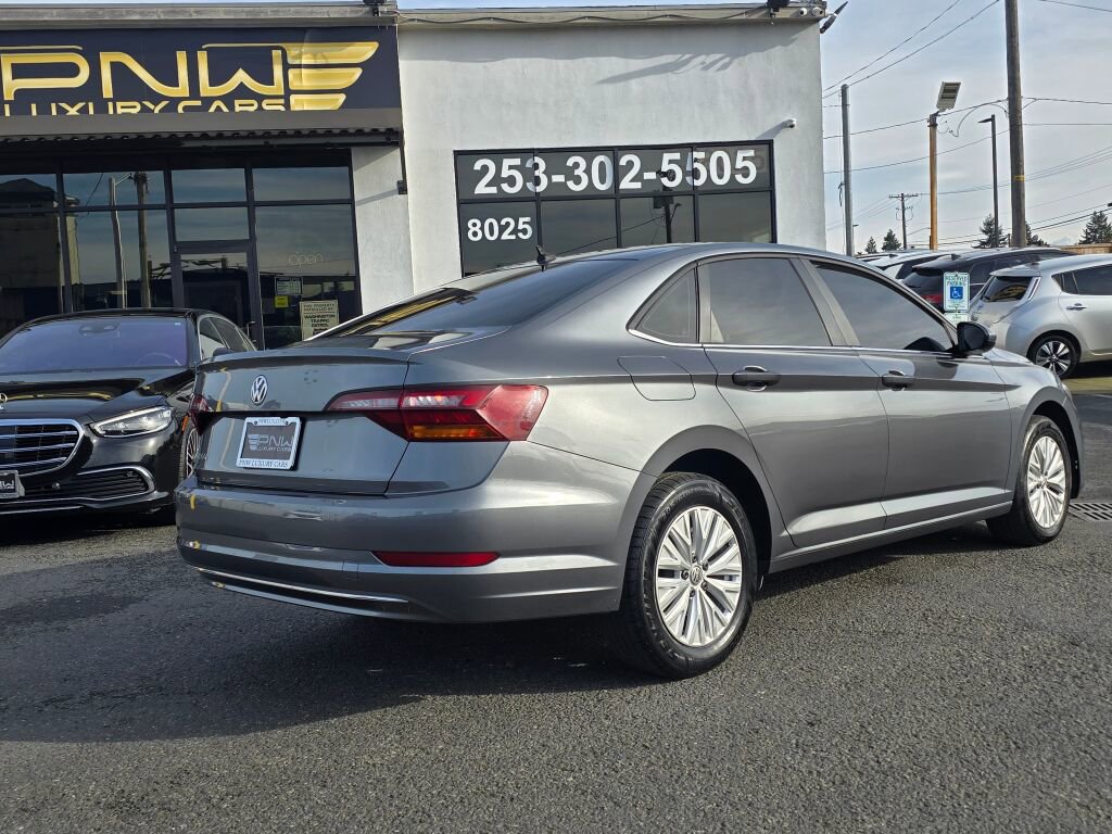 Used 2019 Volkswagen Jetta R-Line FWD image 7