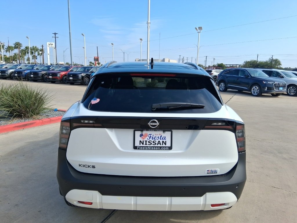 New 2026 Nissan Kicks SV image 6