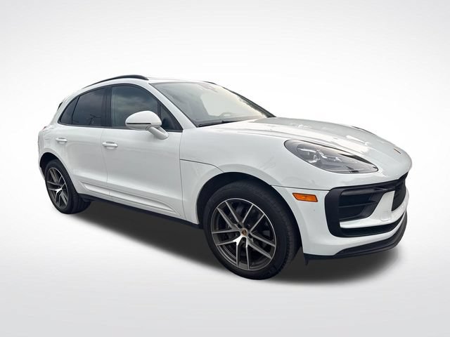 Used 2022 Porsche Macan AWD/4WD image 7