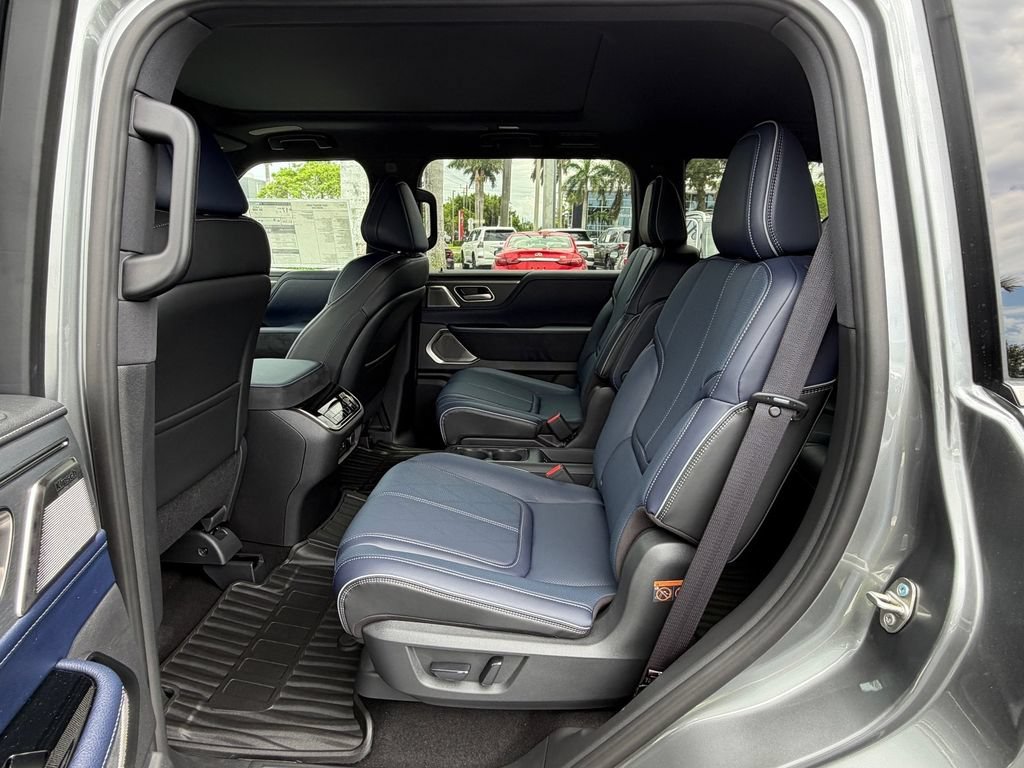New 2027 INFINITI QX80 Sensory w/ Sport Exterior Package AWD/4WD image 14