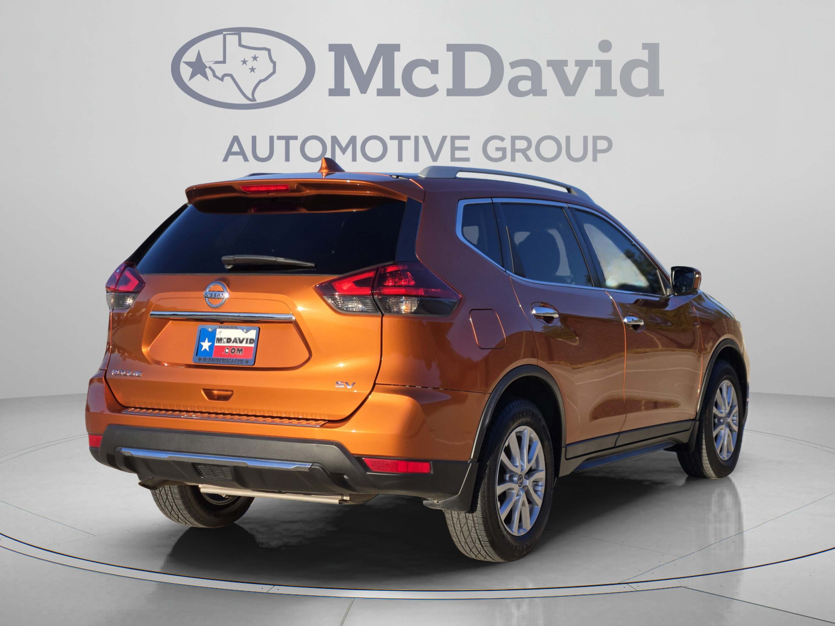 Used 2018 Nissan Rogue SV w/ Premium Package FWD image 6