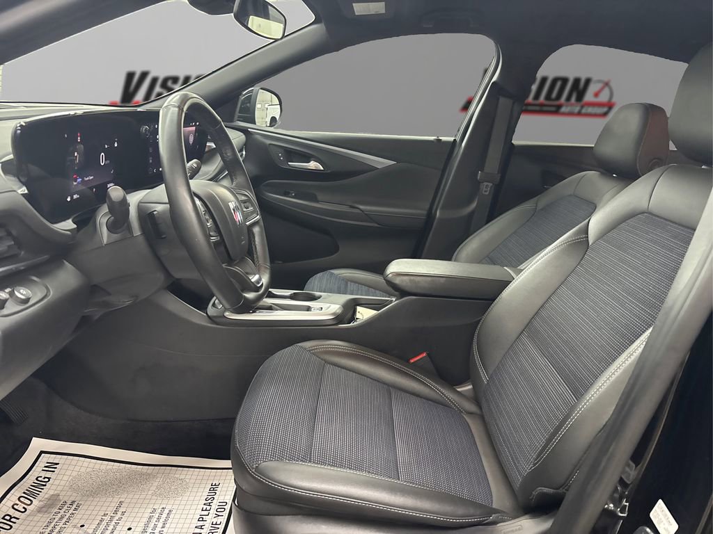 Used 2024 Buick Envista Preferred w/ Convenience I Package image 9