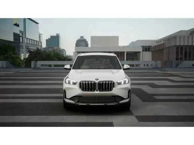 New 2026 BMW X1 xDrive28i w/ Technology Package AWD/4WD image 3