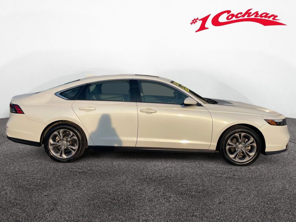 Used 2024 Honda Accord EX image 28