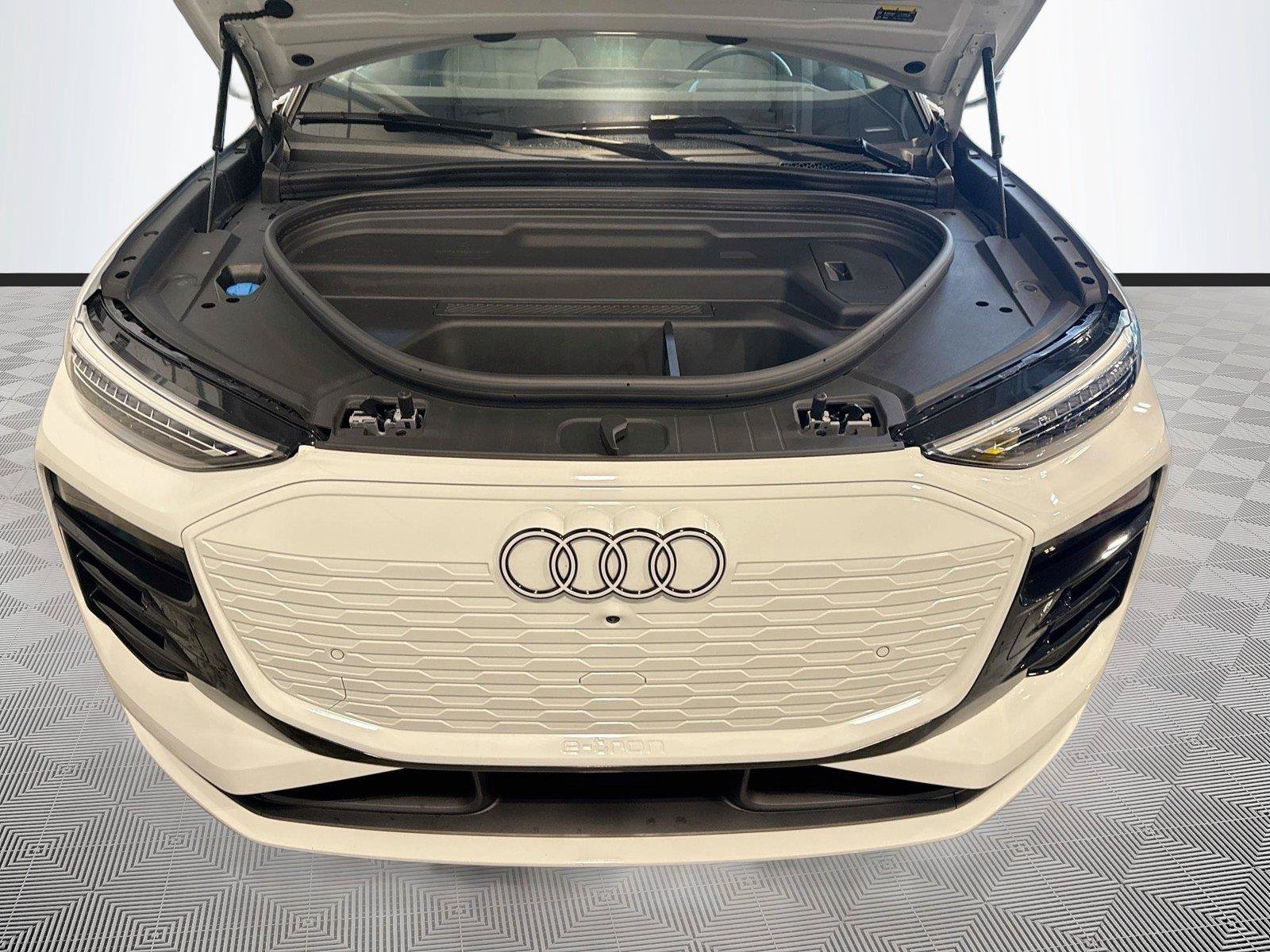 Certified 2025 Audi Q6 e-tron Prestige w/ Beige Warm Weather Package AWD/4WD image 29