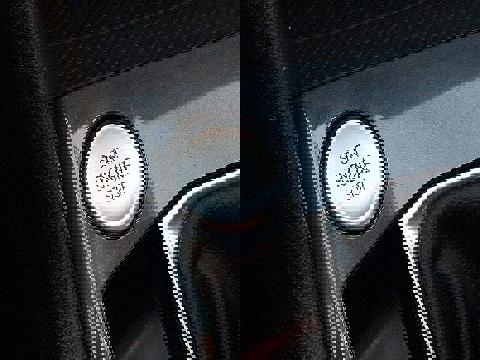 Used 2022 Volkswagen Tiguan SE image 23