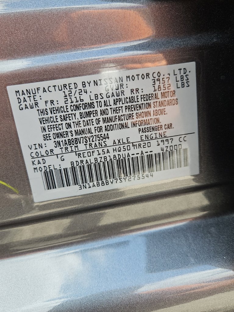 Used 2025 Nissan Sentra S FWD image 24