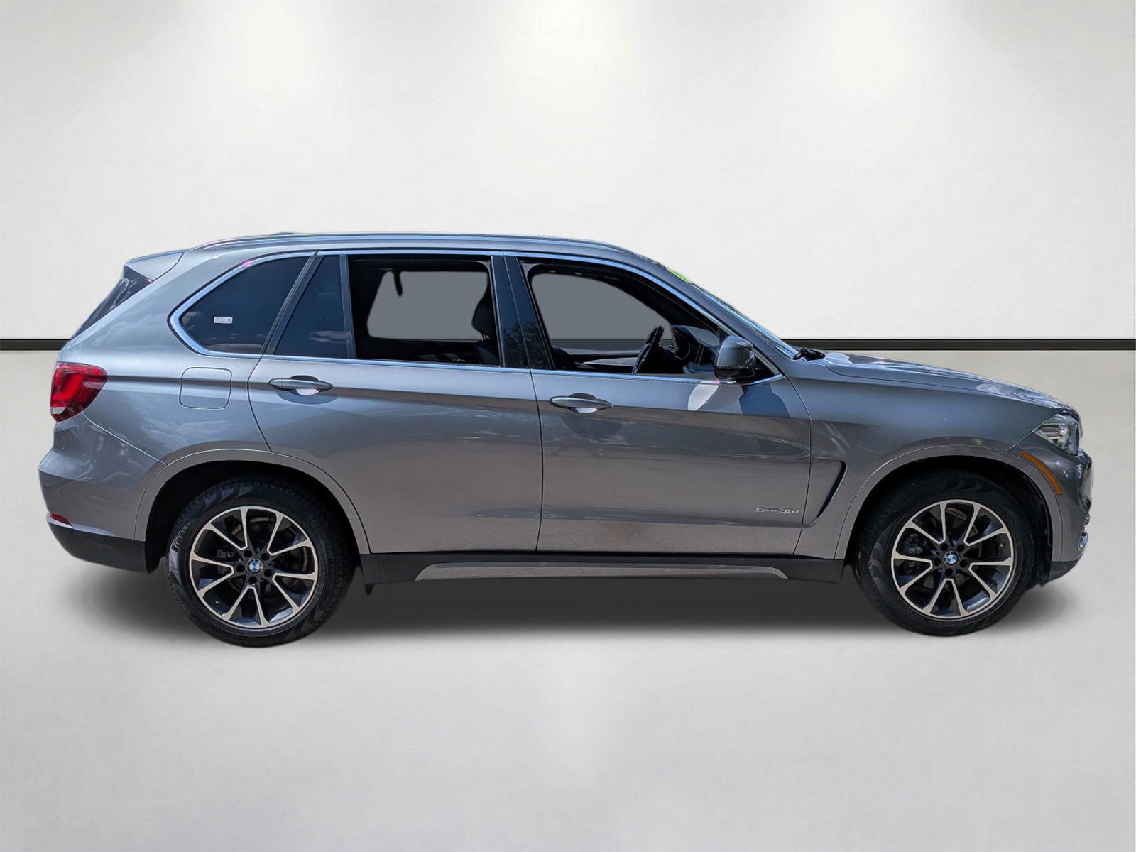 Used 2017 BMW X5 sDrive35i image 3