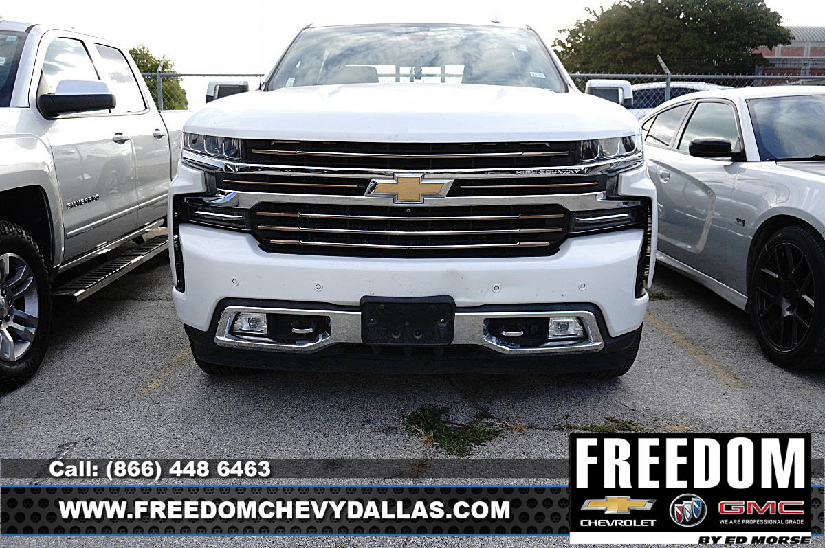 Used 2021 Chevrolet Silverado 1500 High Country w/ Technology Package AWD/4WD image 2