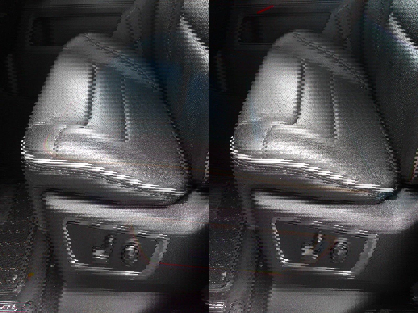 Used 2020 RAM 1500 Limited image 13