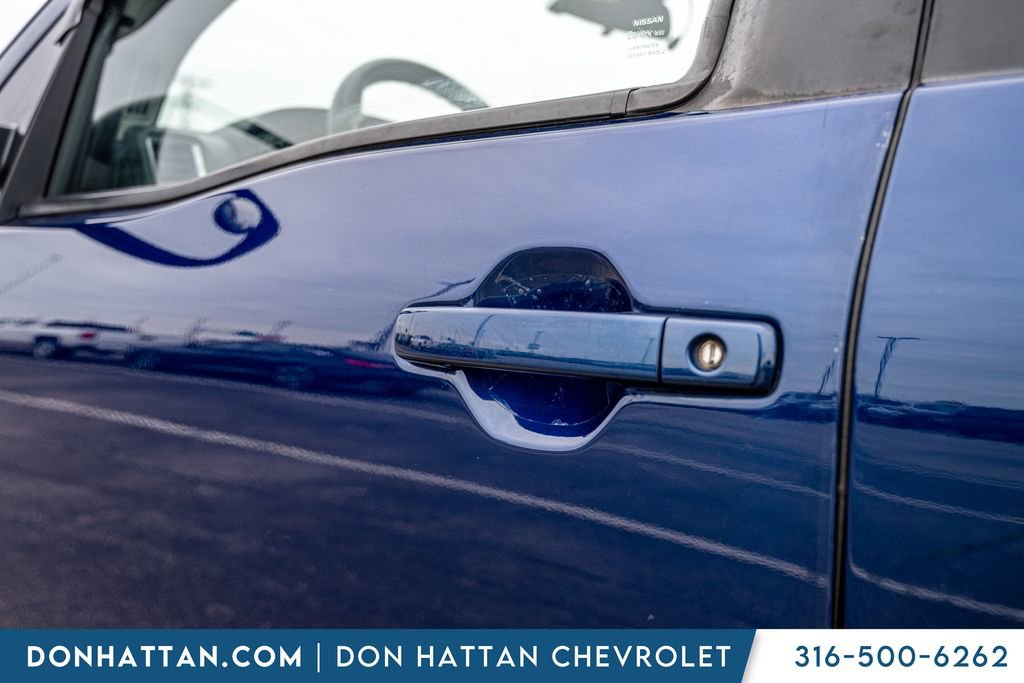 Used 2022 Nissan Frontier SV image 29