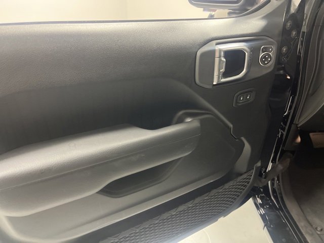 New 2025 Jeep Gladiator Sport image 6