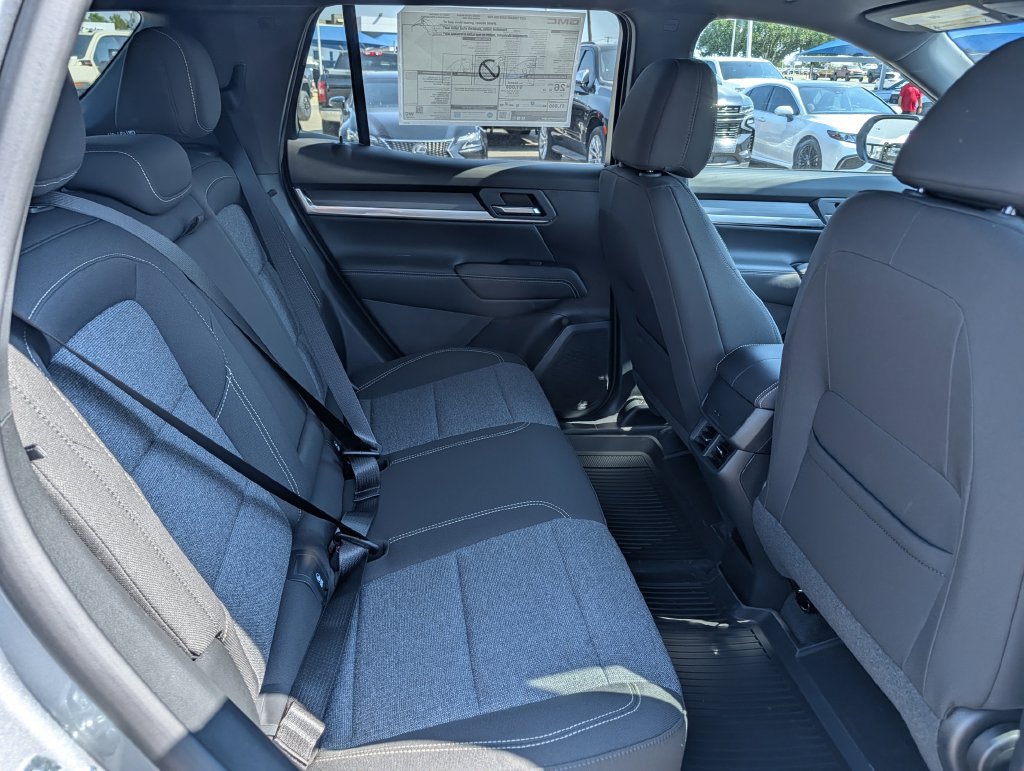 New 2027 GMC Terrain Elevation w/ Technology Package II FWD image 29