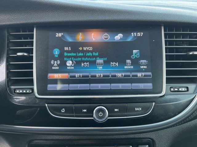 Used 2018 Buick Encore Premium image 27