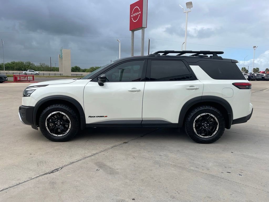 Certified 2024 Nissan Pathfinder Rock Creek AWD/4WD image 4