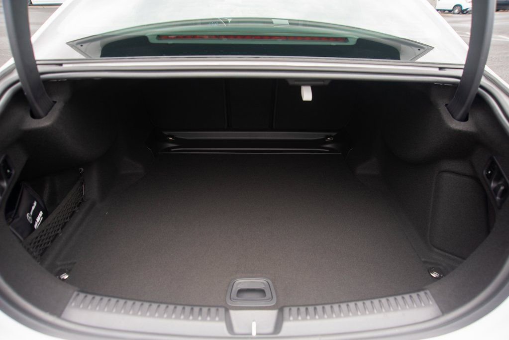 Certified 2025 Mercedes-Benz E 350 4MATIC Sedan image 39