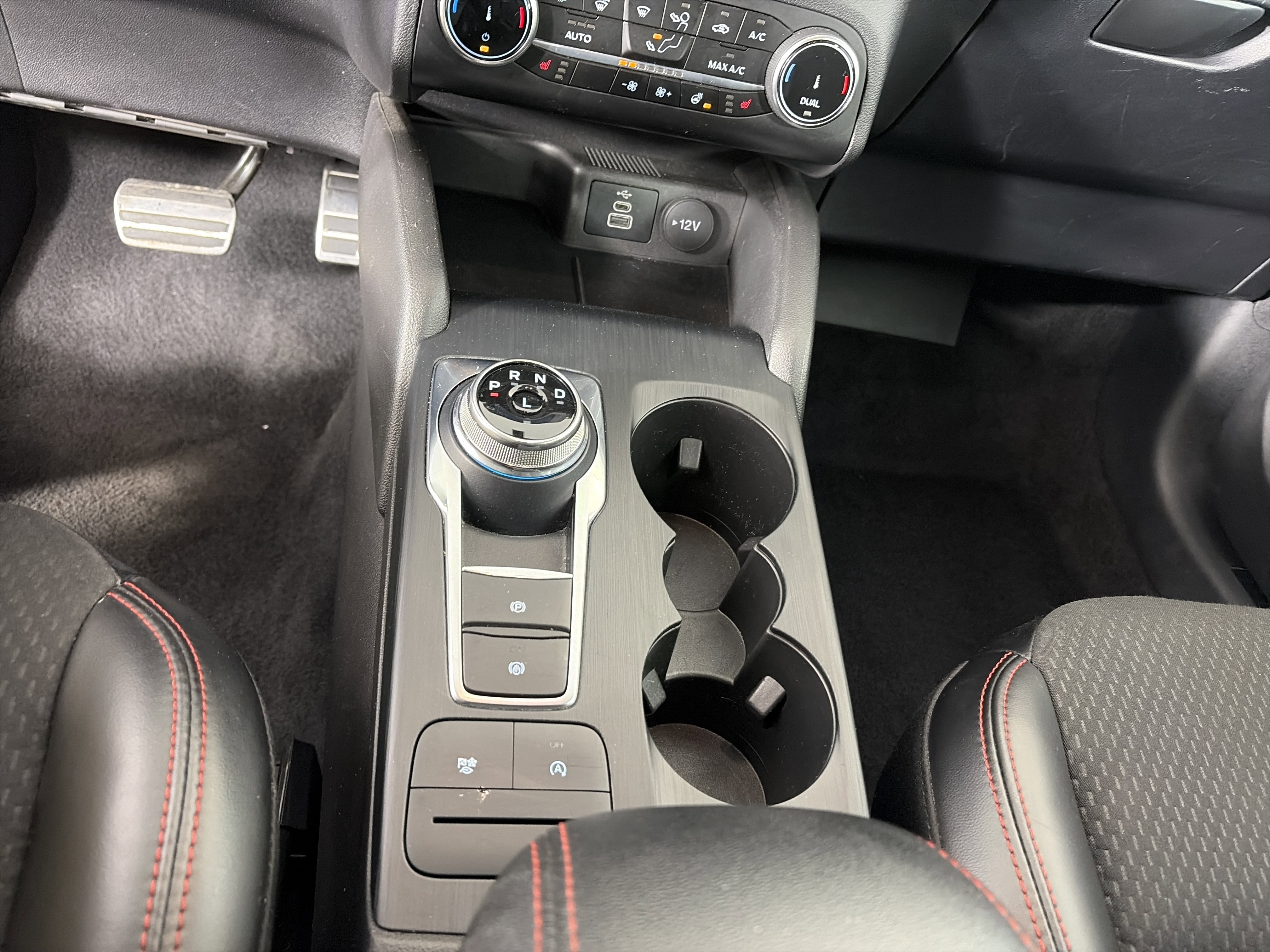 Used 2024 Ford Escape ST-Line image 27